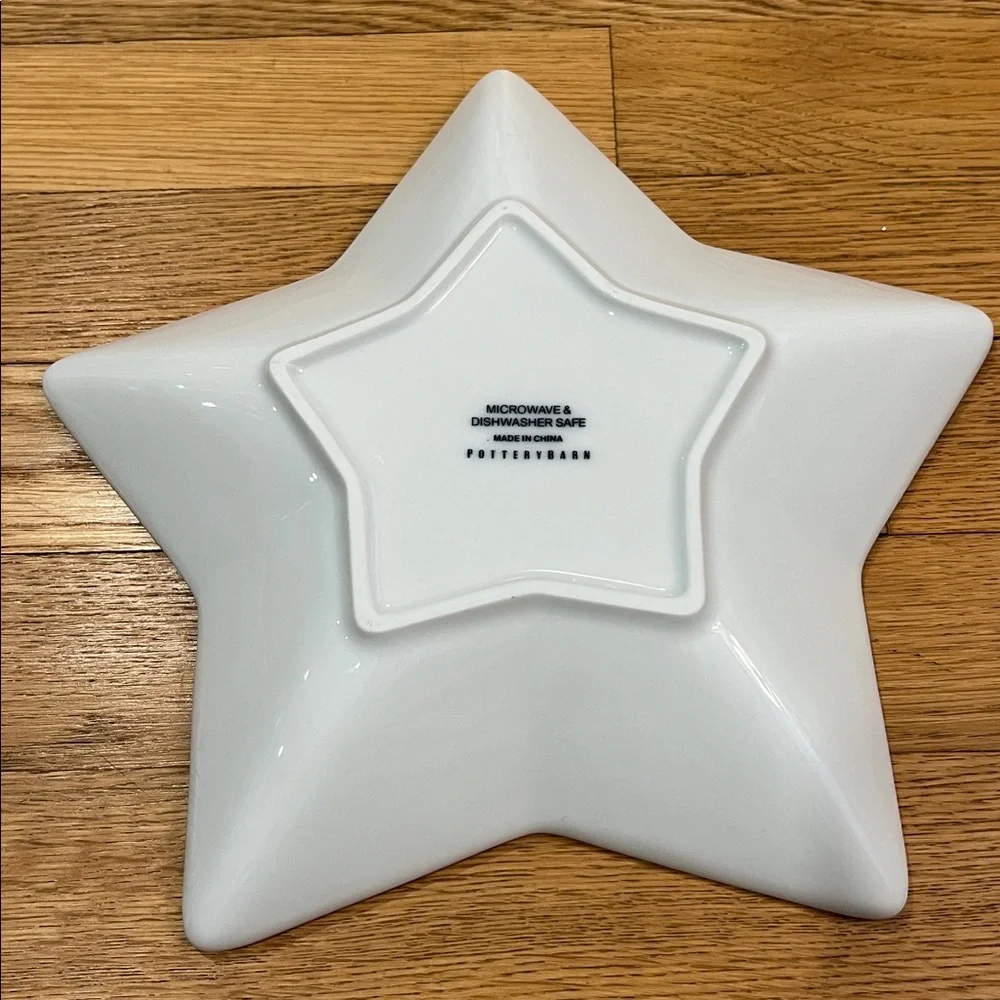 Pottery Barn White Star-Shaped Ceramic Bowl, 10”No Chips or Cracks